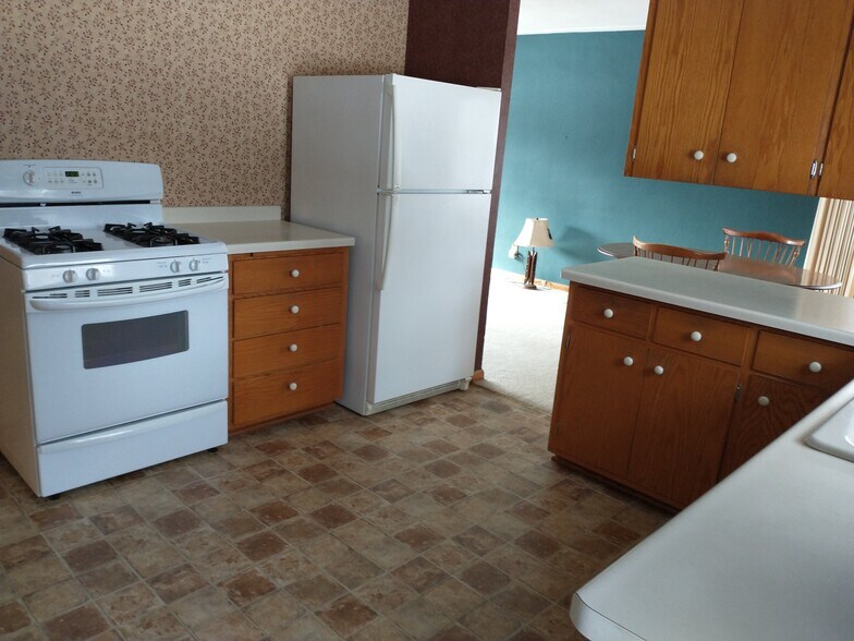 Kitchen view #2 - 2163 Randy Ave