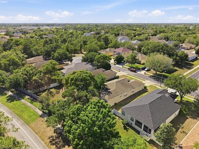 Building Photo - 13408 Teaberry Ln