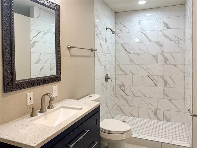 Building Photo - 3118 Dartmouth Dr