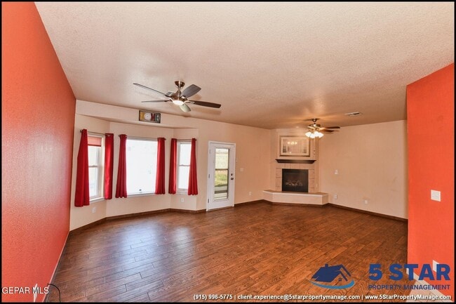 Building Photo - 11989 Mesquite Miel Dr