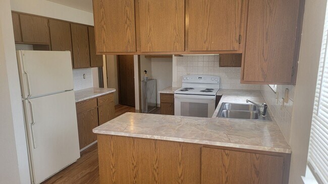 Building Photo - 11403 E 29th Ave