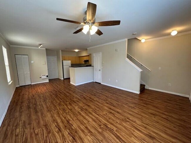 Building Photo - 727 Siena Palm Dr