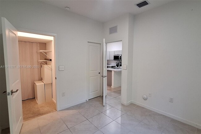 Building Photo - 1325 NW 208th Terrace