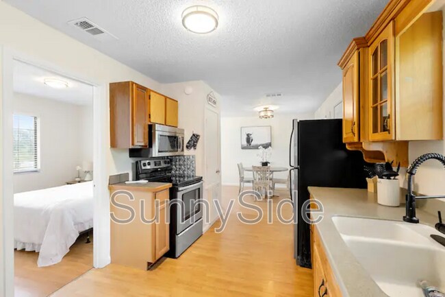 Building Photo - 3747 Florida 33
