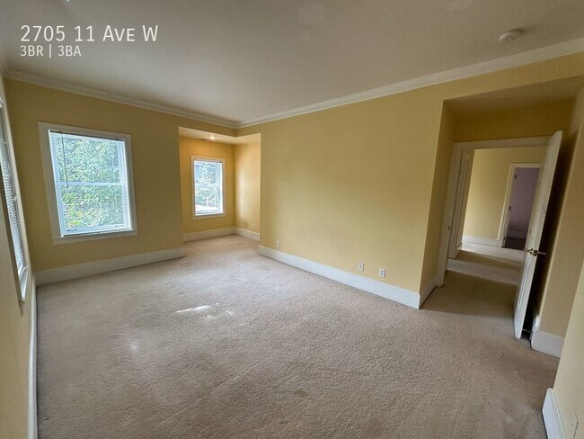 Building Photo - Queen Anne - Must See 3 Bedroom / 3 Bath Home