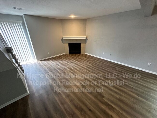 Building Photo - 503 SW 4 St