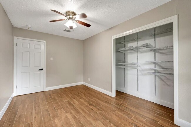 Building Photo - 16634 Bougainvilla Ln