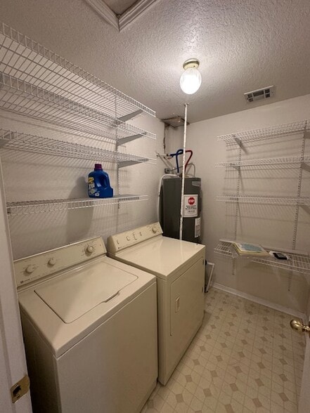 Building Photo - 917 Periwinkle Dr