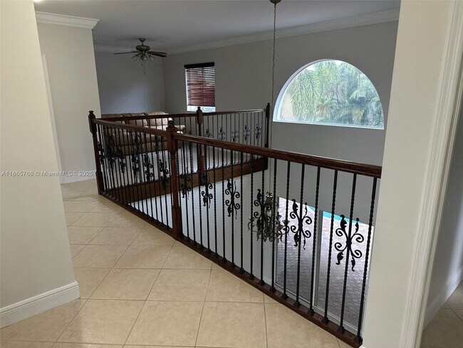 Building Photo - 5120 SW 159th Ave