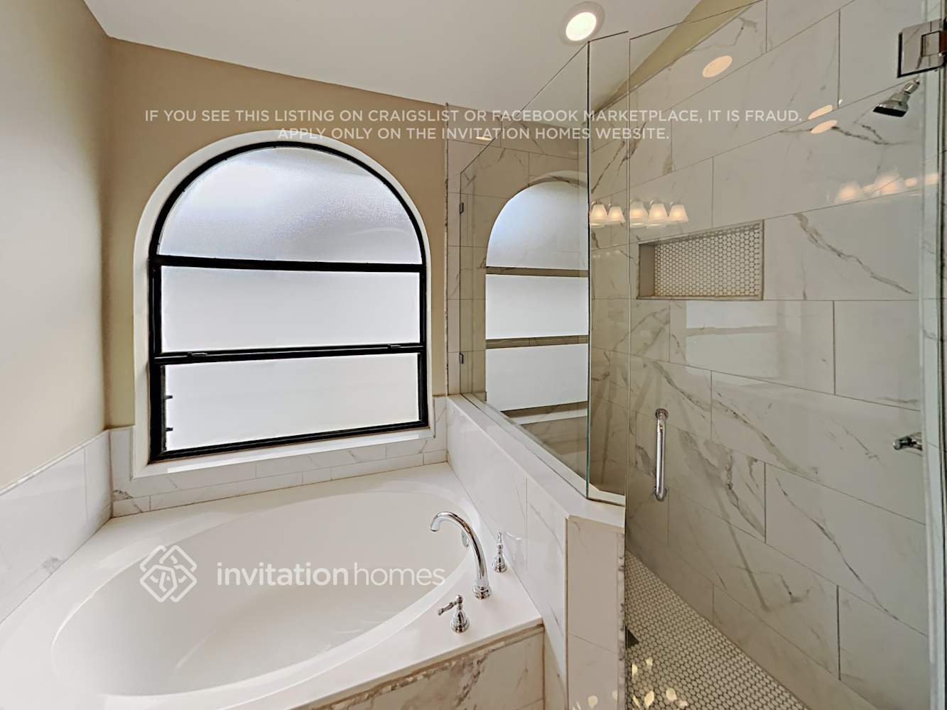 Building Photo - 485 Brightview Dr