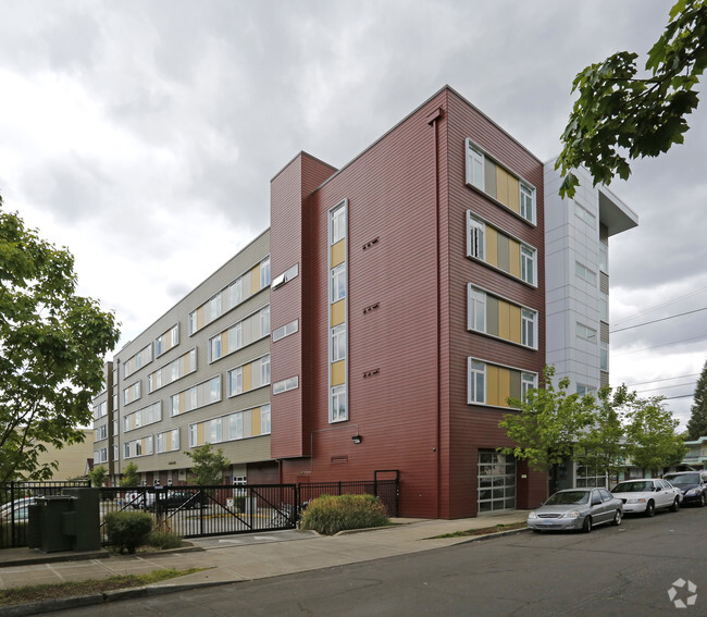 Building Photo - Patton Park Apartments