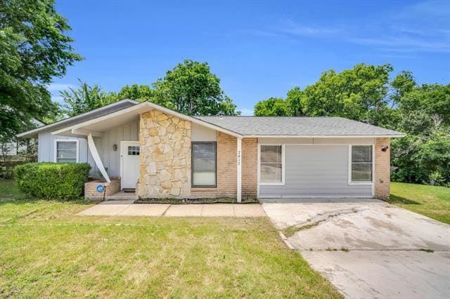 Building Photo - 7617 Texridge Dr