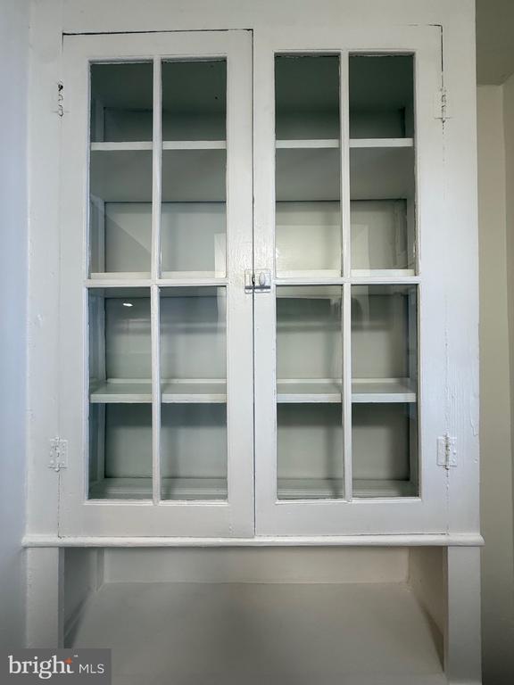 Building Photo - 18 S Braddock St