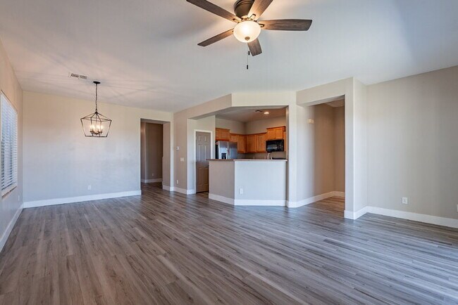 Building Photo - 7599 W Springfield Wy