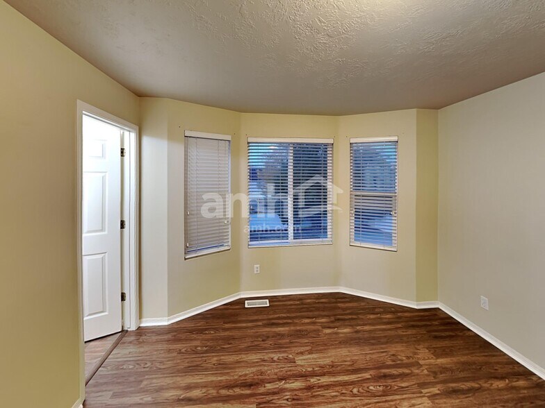 Building Photo - 854 W 1300 N