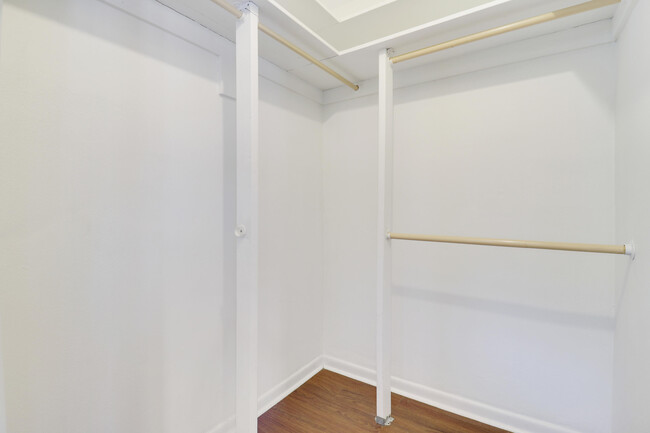 Building Photo - 1284 SW 9th St