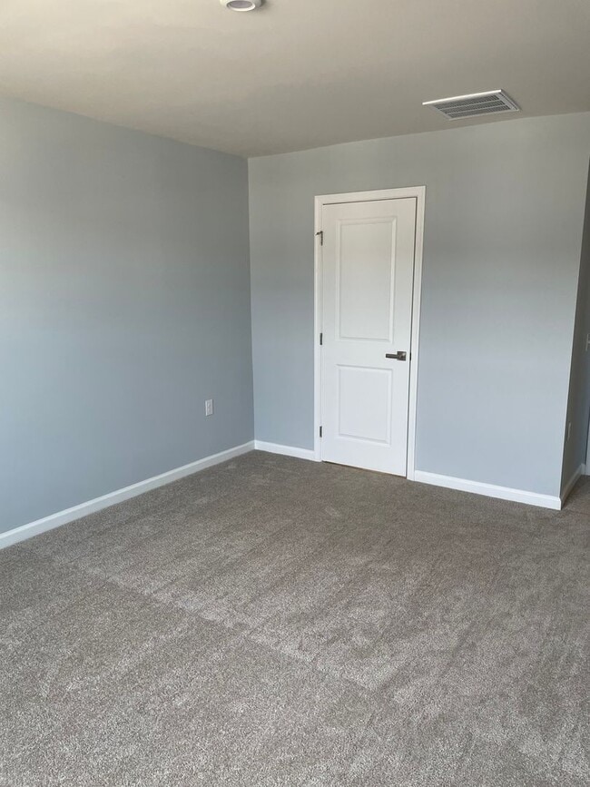 Building Photo - 3005 Edgemead Cir NW