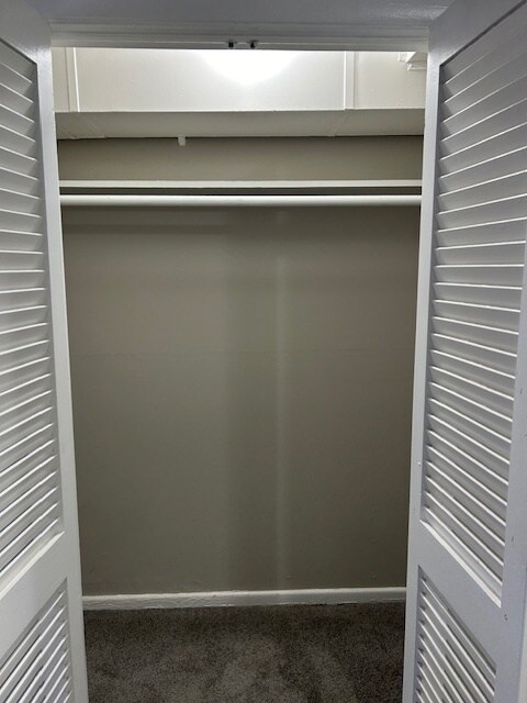 Building Photo - 6050 OH-14