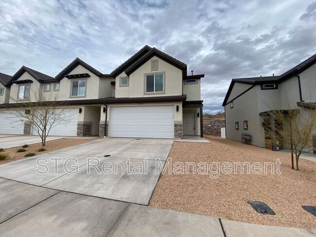 Building Photo - 3237 E Labyrinth Pt Cir