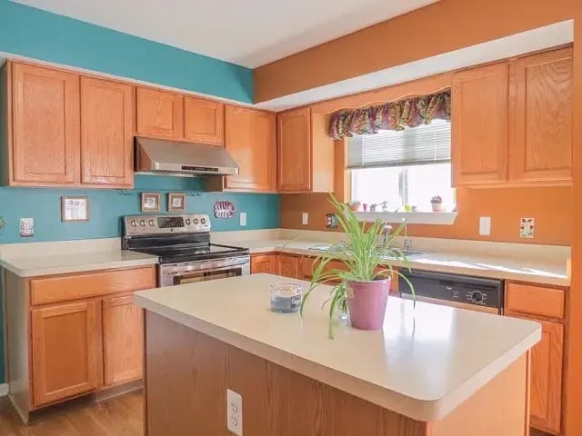 Building Photo - 3195 Otter Creek Ct