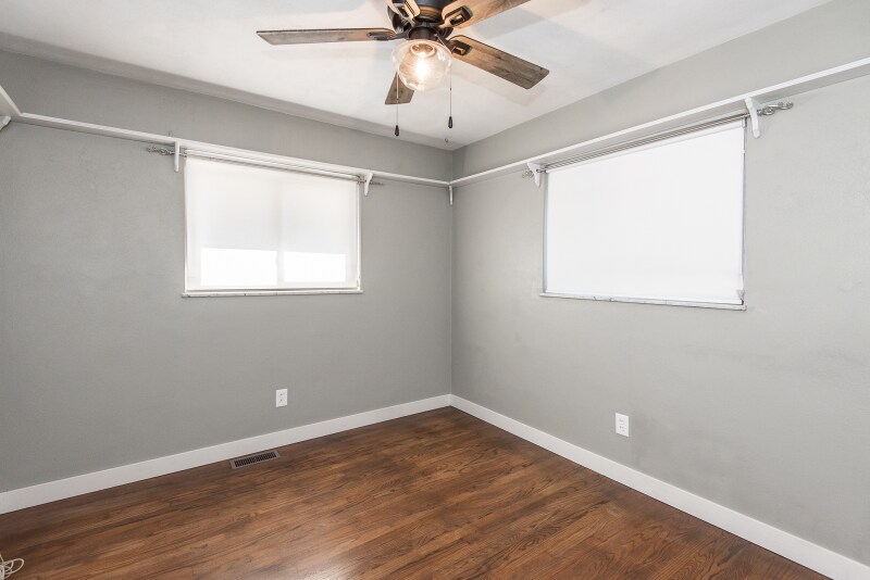 Building Photo - 317 S Pam Ave