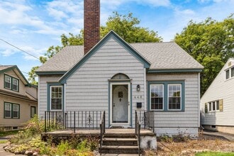 Building Photo - 448 Buckingham Ave