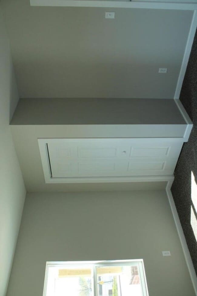 Building Photo - Charming & Remodeled Near Historic C-Street!