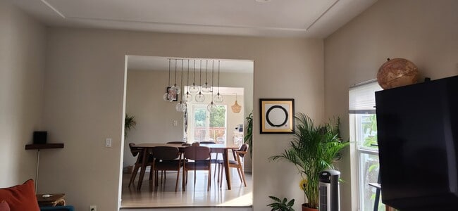 Building Photo - 4532 Reinhardt Dr