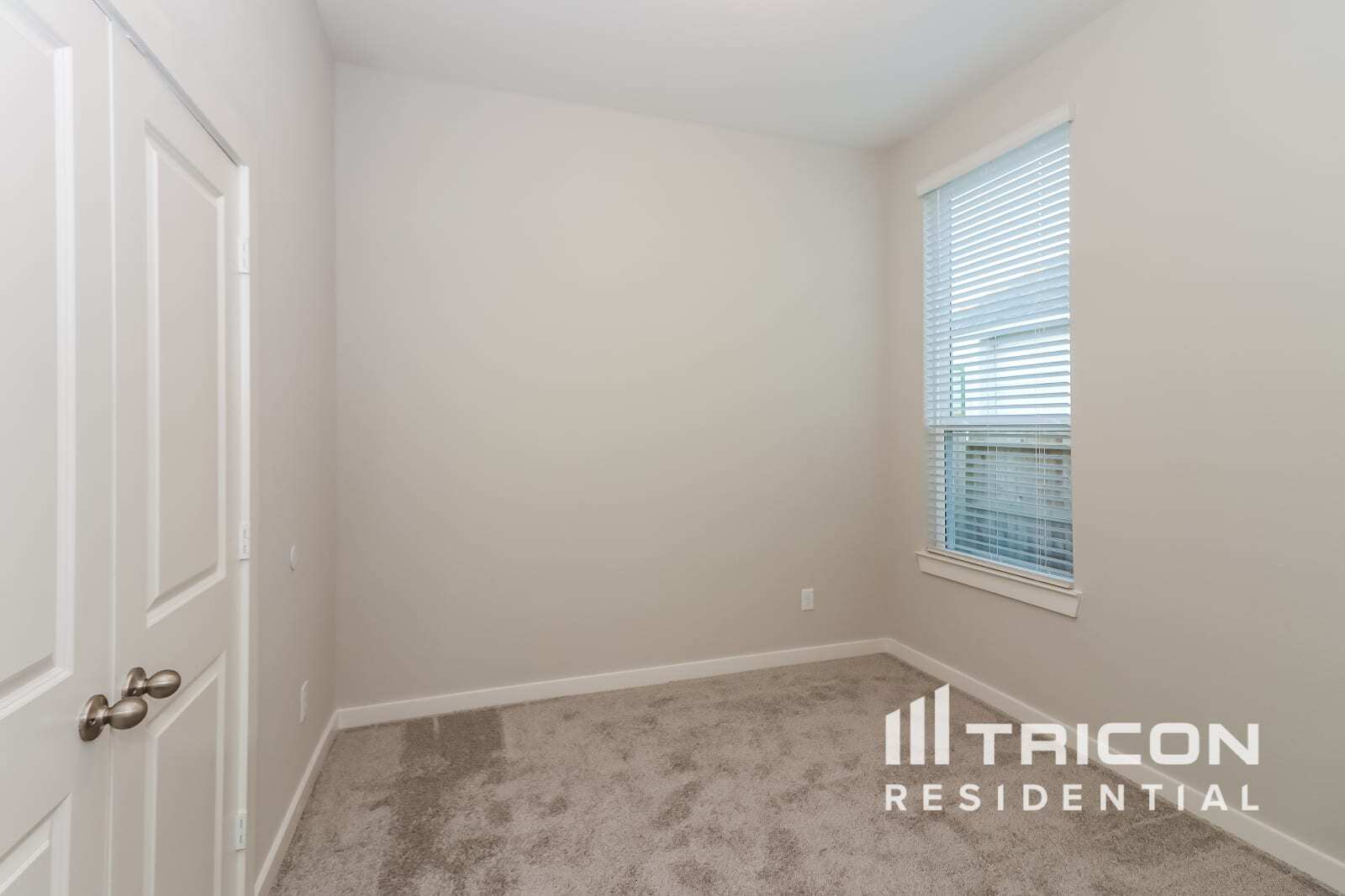 Building Photo - 2331 Cohorn Trl