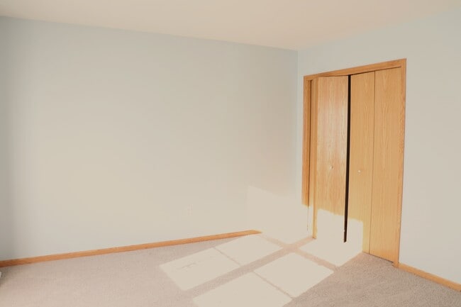 Building Photo - 6414 Pizarro Cir