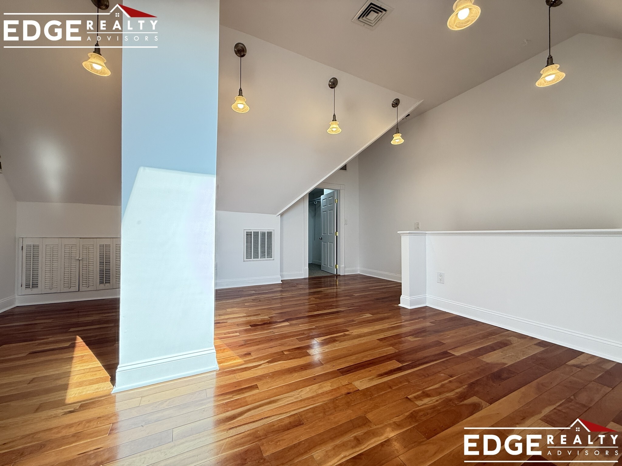 Building Photo - 9 Pennsylvania Ave