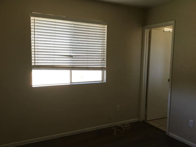 Building Photo - 7893 W Pasadena Ave