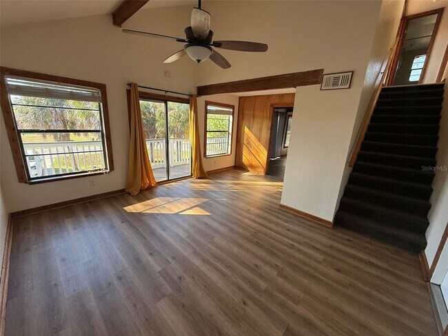 Building Photo - 18170 Lake Worth Blvd