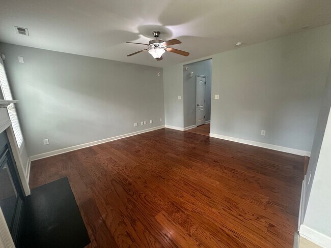 Building Photo - 4252 Redspire Ln