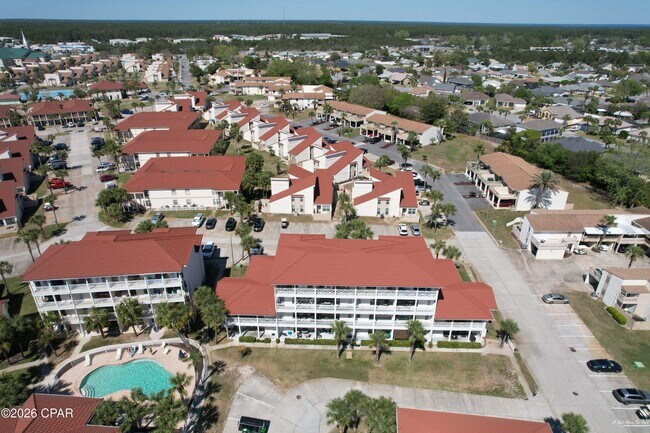 Building Photo - 17462 Front Beach Rd