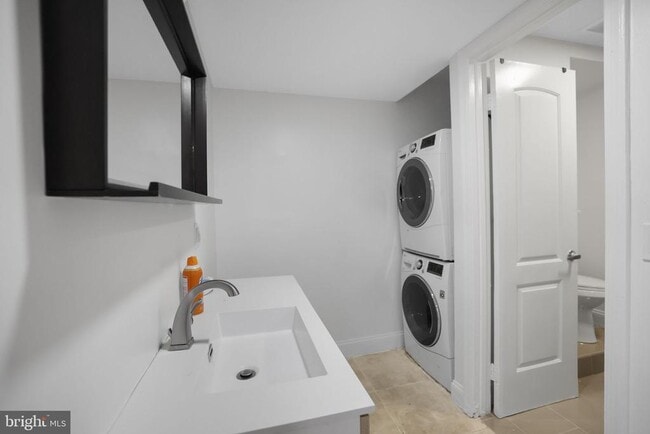 Building Photo - 1828 California St NW