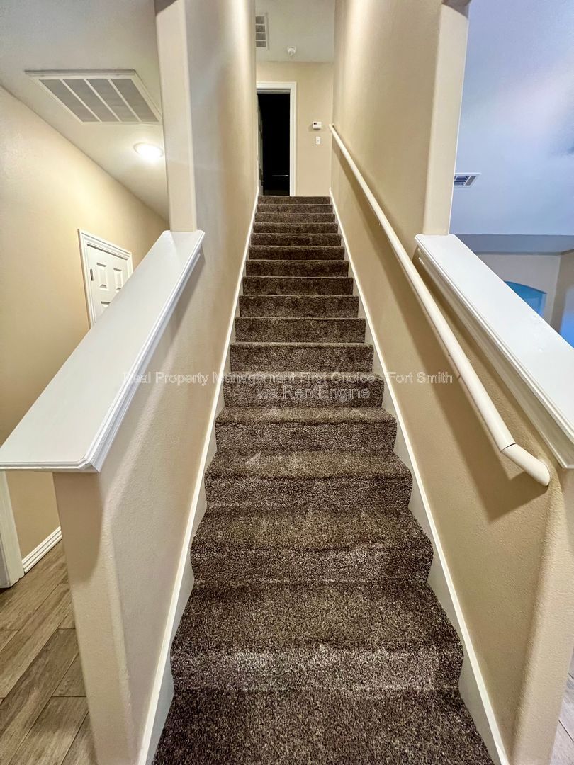 Building Photo - 6709 MARIBETTE RD