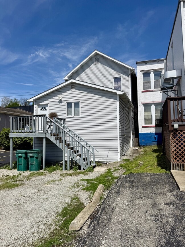 Building Photo - 224 W Otterman St