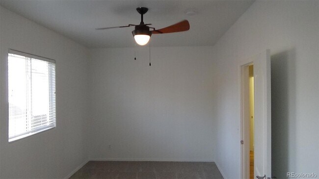 Building Photo - 6739 Summer Grace St