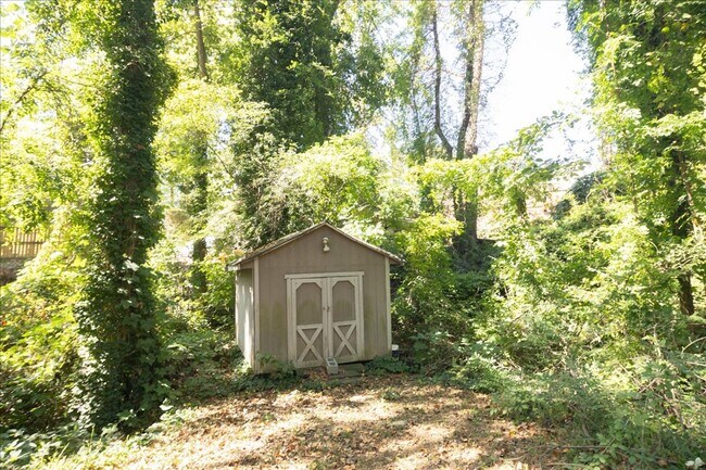 Building Photo - 3bd/2ba Home in Cul-De-Sac in Quiet Neighb...