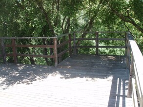 Building Photo - Beautiful river side! Decks with views!