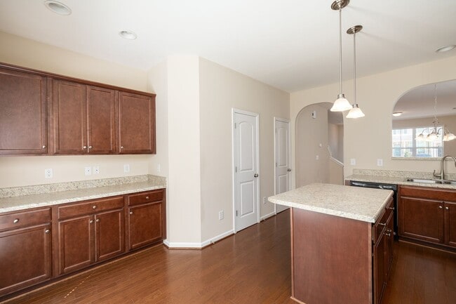 Building Photo - 5387 Farm House Trail