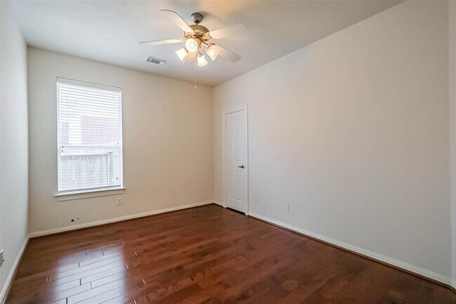 Building Photo - 8206 Lemonmint Meadow Dr