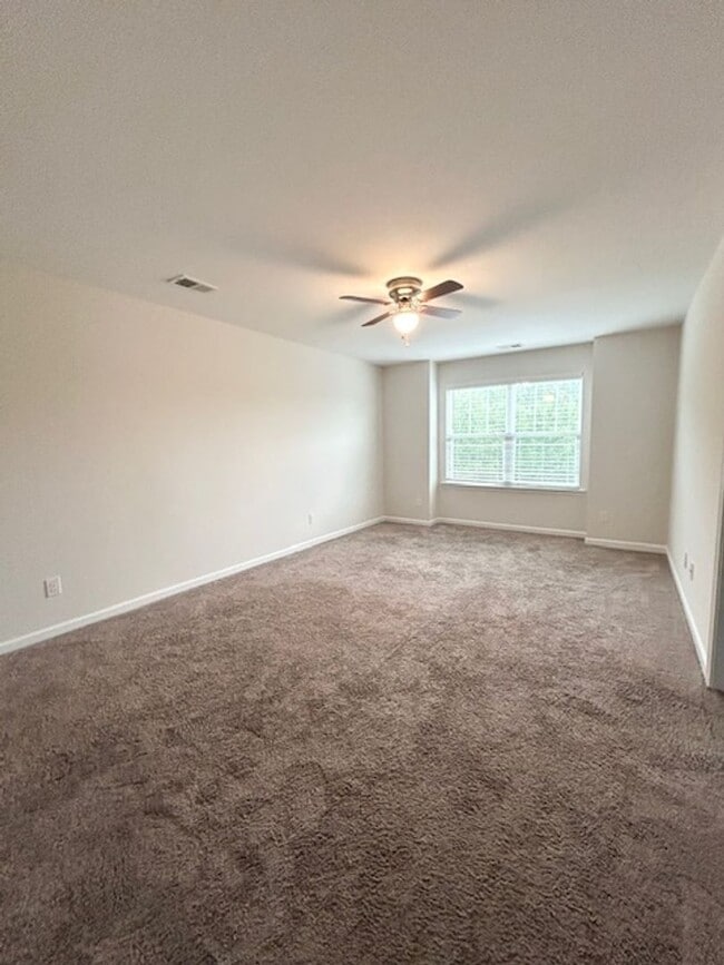 Building Photo - THE PERFECT LOCATION IN WEST COLUMBIA'S BR...