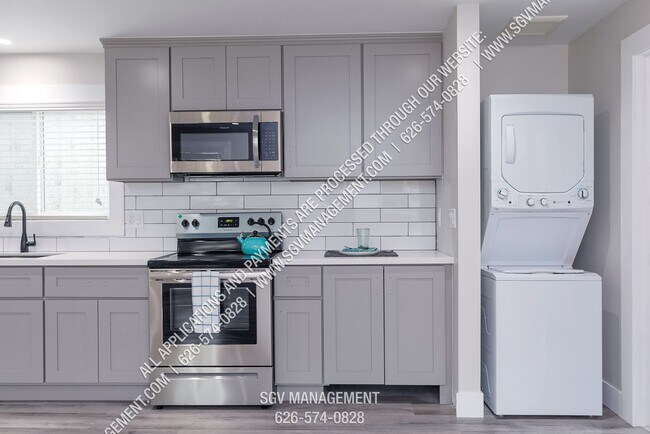 Building Photo - gra783