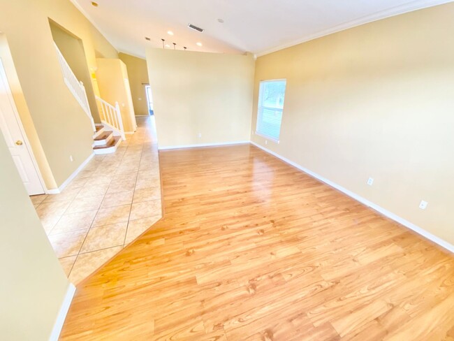 Building Photo - SPACIOUS HOME IN KISSIMMEE, FLORIDA!