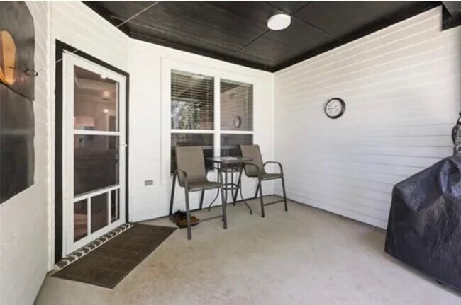 Building Photo - 1418 Cheyenne Trail