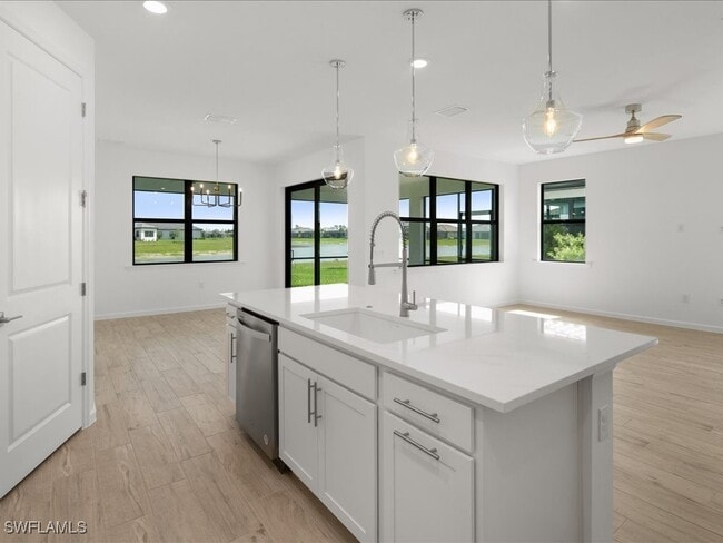 Building Photo - 18262 Parksville Dr