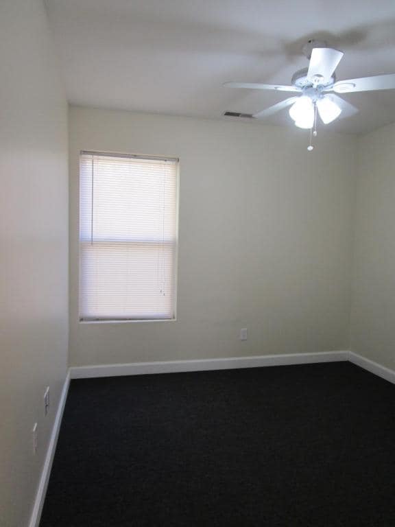 Building Photo - 601 Smith St