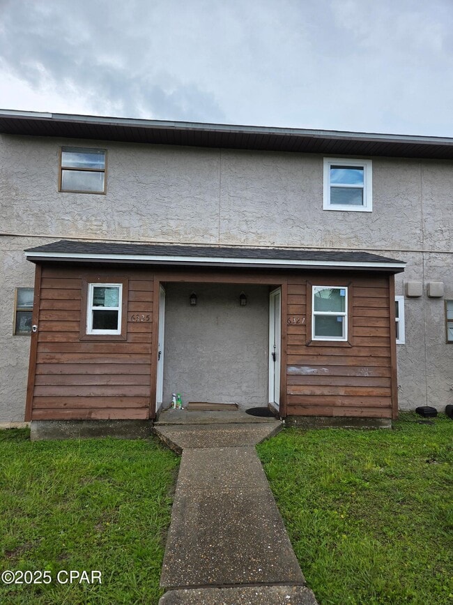 Building Photo - 6327 Omoko St